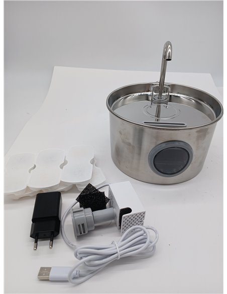 Stainless Steel Cat Fountain: Automatic Cat Drinker – 2.2L Cat Fountain – Super Quiet Pet Water Fountain – Water Dispenser for D